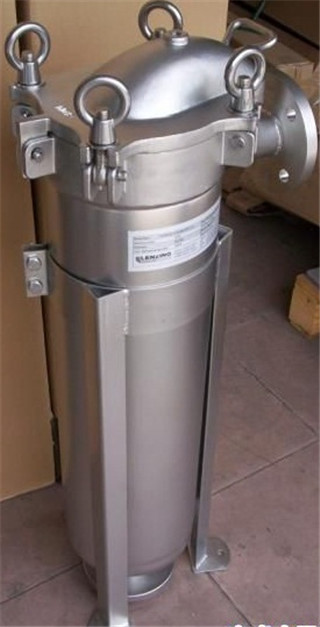 鑄造式單袋式過(guò)濾器（高壓龜背式袋式過(guò)濾器